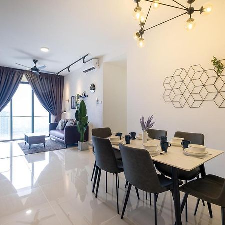 Contemporary United Point 6 Pax 现代风格 Desa Park & Mont Kiara Apartment Kuala Lumpur Exterior photo